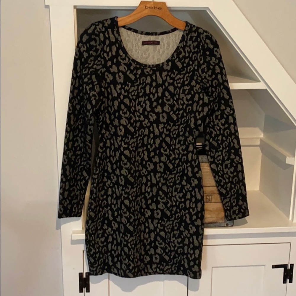 Animal print dress long sleeve size small